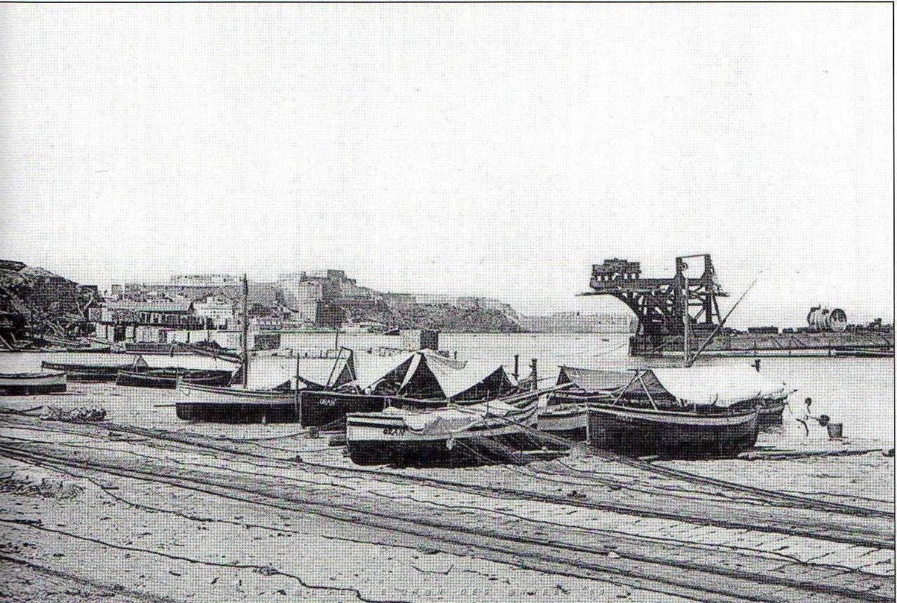 CD eh- 106- MEK- Fort Est.JPG